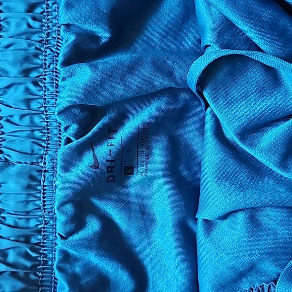 Nike Womens BlueGreen Logo Dri-Fit Running Shorts Size L Casual Activewear - Picture 2 of 2